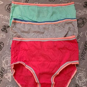Wonder Nation Girl’s Briefs Set of 3